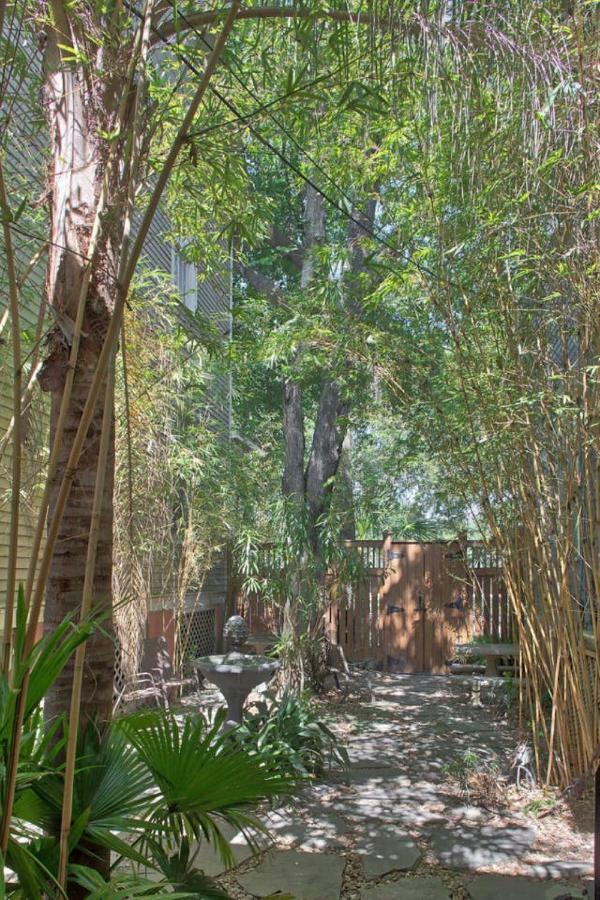 101 E Waldburg - Cozy Cottage Just Off Of Forsyth Park Savannah Exterior photo